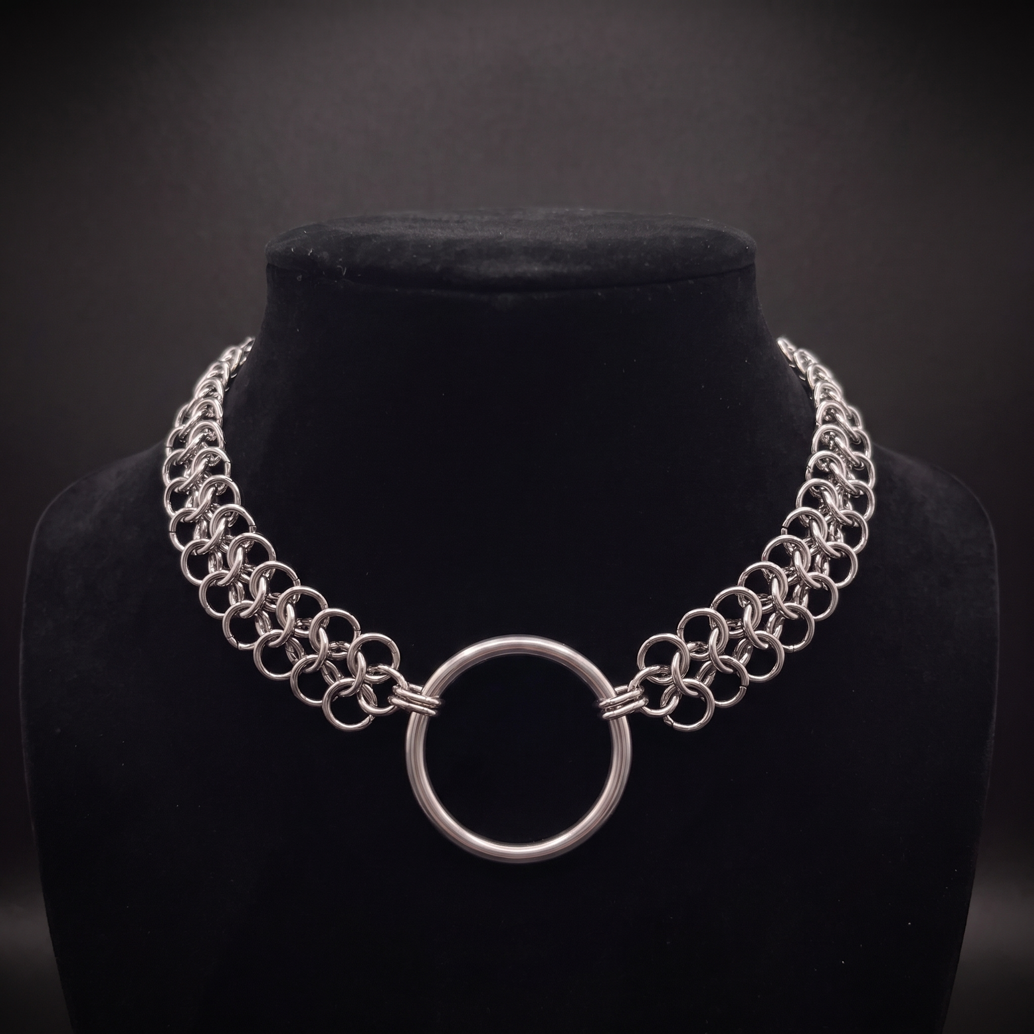 ANGRY CHOKER